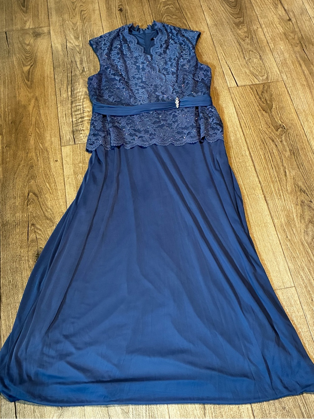 Onyx Navy Lace-Top Maxi Dress with Waist Accent